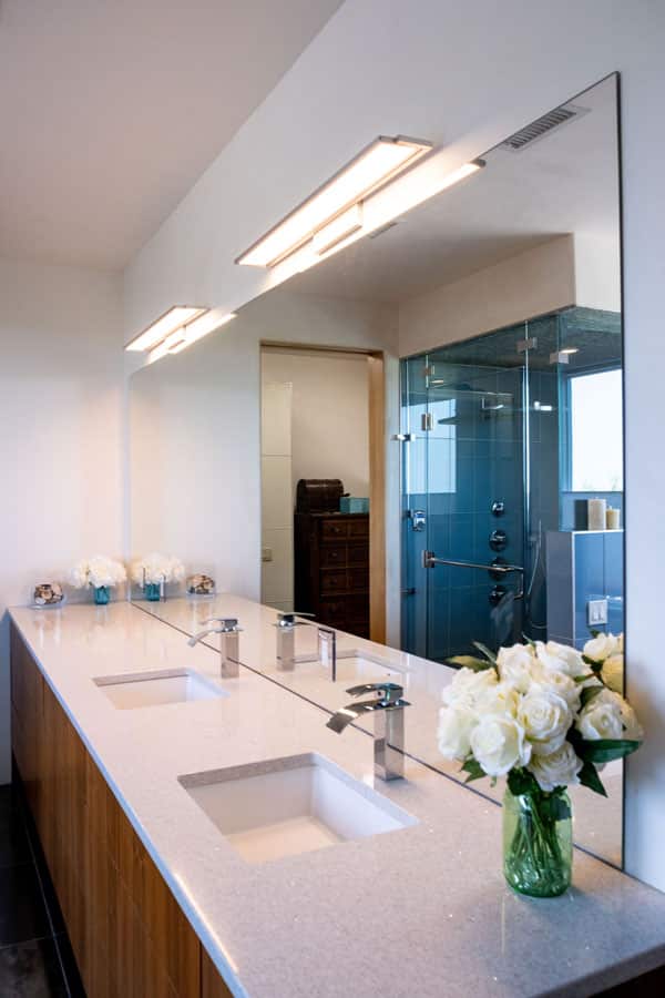 Quartz-Bathroom-Countertops-White-UnitedStoneworks20